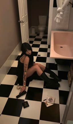 𝔓𝔯𝔦𝔠𝔢𝔶