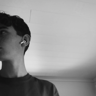 producedbyves's profile picture