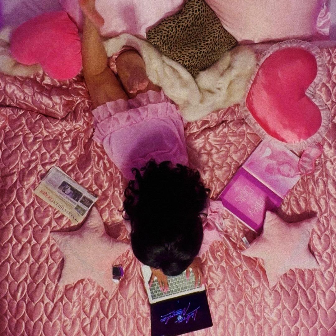 text me back | pinkpantheress artwork by Kabeh