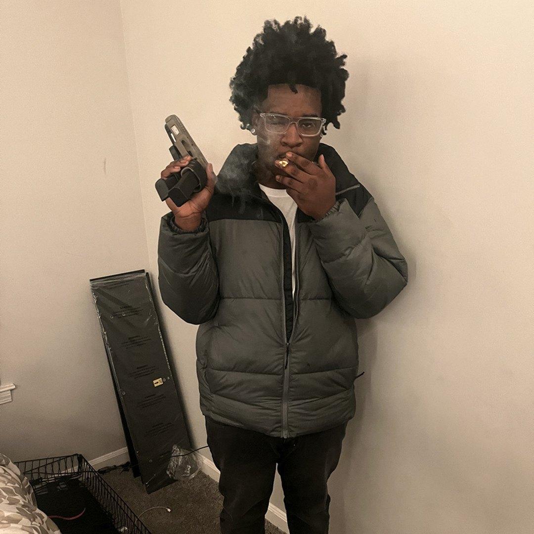 [FREE] fbgfatslime sample type beat - “ready 4 love” artwork by klucki